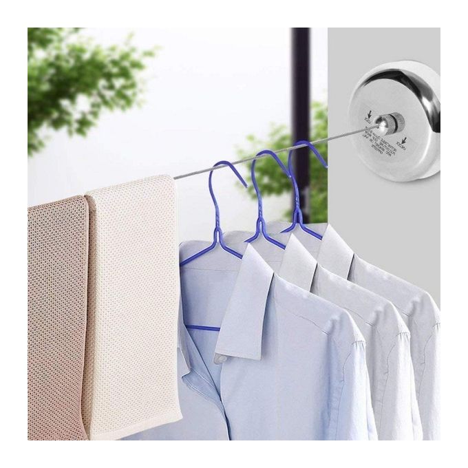 Installer un étendoir à linge rétractable (et conseils d’utilisation) pour économiser de l’argent et la planète